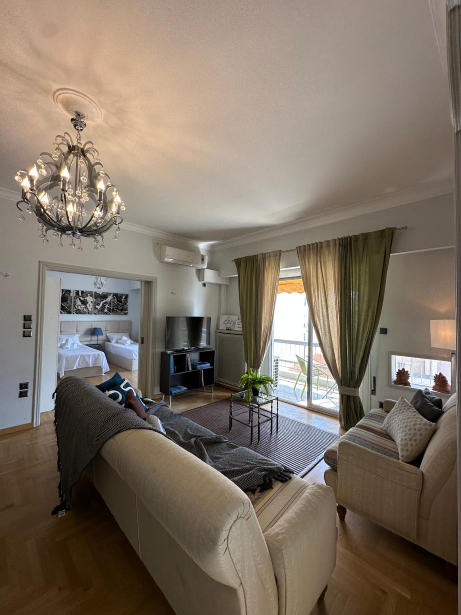 2 Bd Apt In Syntagma With Acropolis View Athènes Extérieur photo