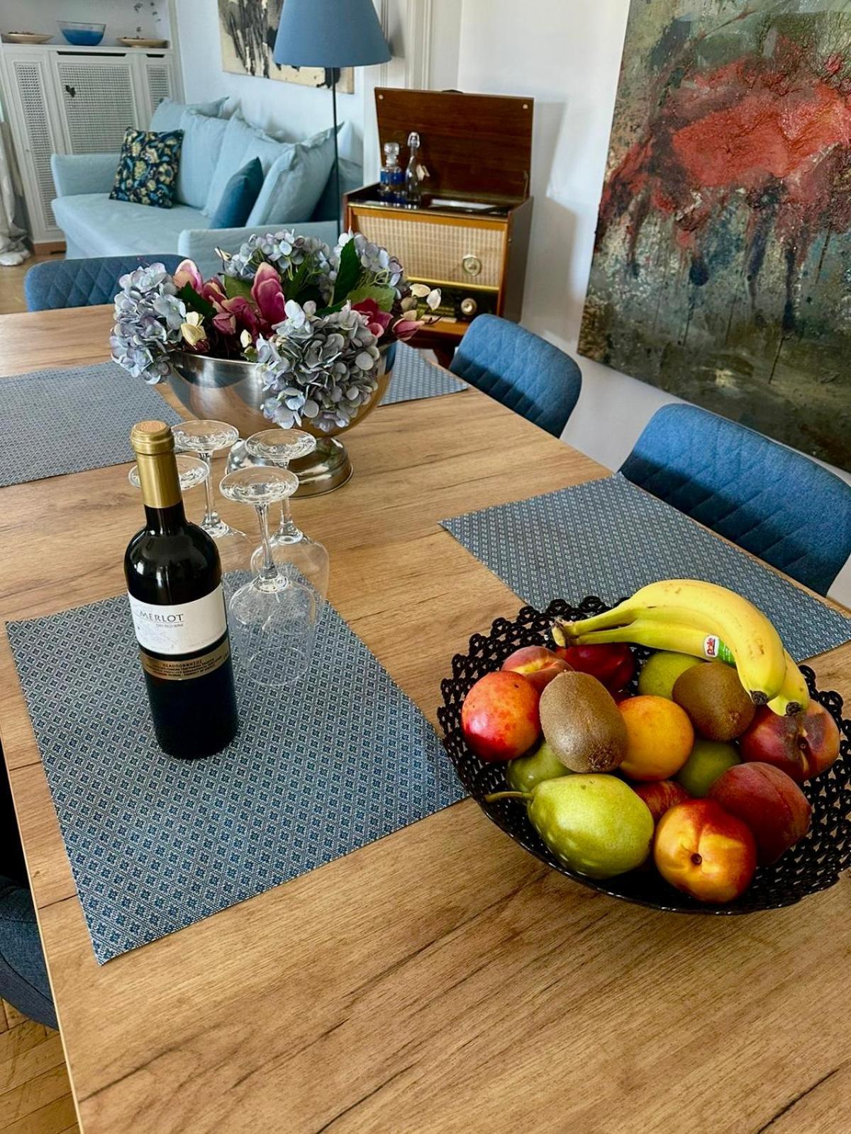 2 Bd Apt In Syntagma With Acropolis View Athènes Extérieur photo